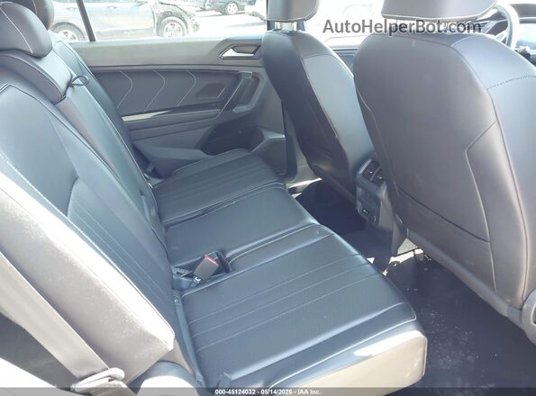 3VV3B7AX7RM134480 2024 VOLKSWAGEN TIGUAN Gray VIN կոդի պիտակի տեսք