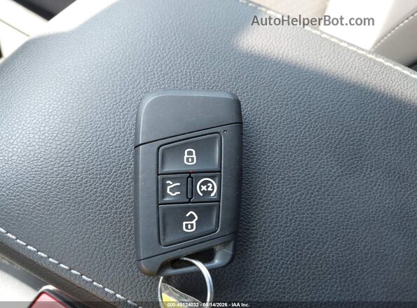 3VV3B7AX7RM134480 2024 VOLKSWAGEN TIGUAN Gray Առջևի վահանակի տեսք