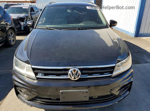 3VV3B7AX9MM049410 2021 VOLKSWAGEN TIGUAN Черный Вид спереди