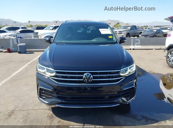 3VV4B7AX5NM013770 2022 VOLKSWAGEN TIGUAN Черный Вид задней части салона