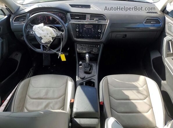3VV4B7AX6KM059314 2019 VOLKSWAGEN TIGUAN Белый Вид панели приборов