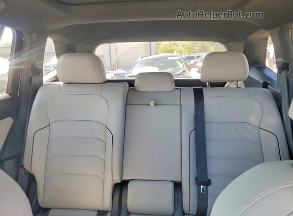 3VV4B7AX9LM072642 2020 VOLKSWAGEN TIGUAN Black Вид задніх сидінь