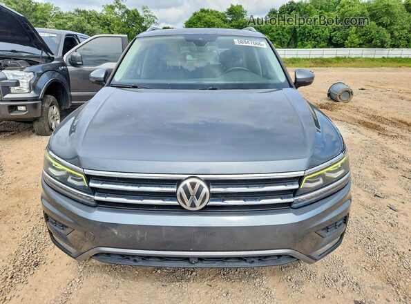 3VV5B7AX7JM090381 2018 VOLKSWAGEN TIGUAN Серый Вид спереди