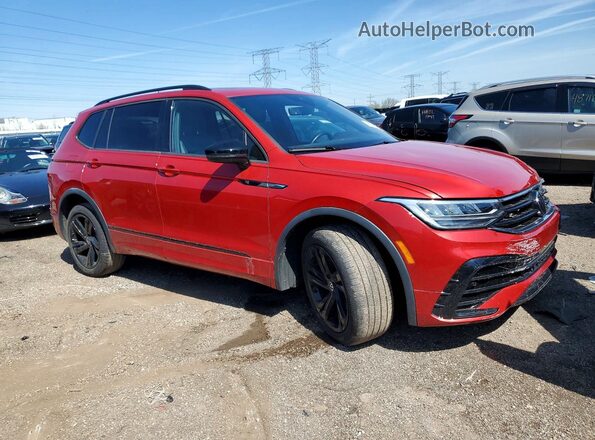3VV8B7AX0RM228156 2024 VOLKSWAGEN TIGUAN Red Передня права чверть