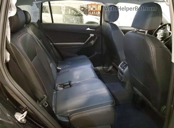 3VVAB7AX5RM229420 2024 VOLKSWAGEN TIGUAN Черный Вид задней части салона
