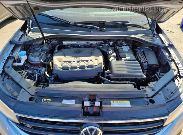 3VVCB7AX1RM099953 2024 VOLKSWAGEN TIGUAN Silver Widok komory silnika