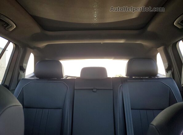 3VVCB7AX2PM093043 2023 VOLKSWAGEN TIGUAN Gray Widok tylnych siedzeń