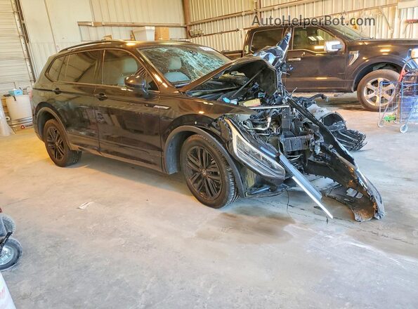 3VVCB7AX6NM132830 2022 VOLKSWAGEN TIGUAN Черный Передняя правая четверть