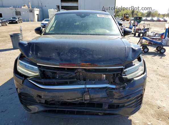 3VVCB7AXXPM072943 2023 VOLKSWAGEN TIGUAN Black Widok z przodu