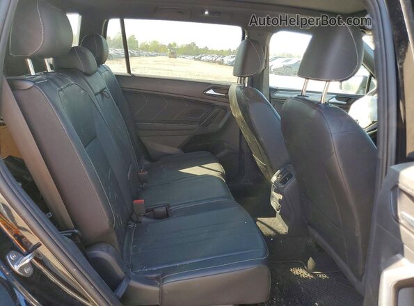 3VVCB7AXXPM072943 2023 VOLKSWAGEN TIGUAN Black Widok wnętrza z tyłu