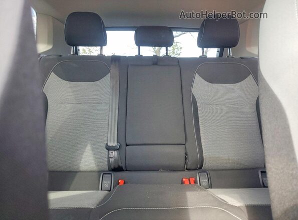 3VVCX7B20NM001932 2022 VOLKSWAGEN TAOS Серый Вид задних сидений