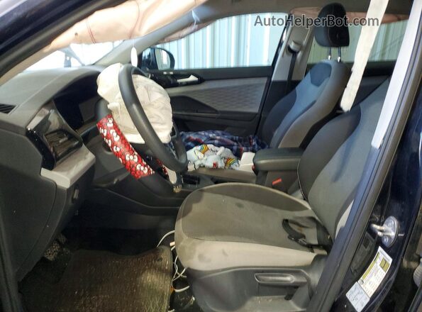 3VVCX7B2XNM005745 2022 VOLKSWAGEN TAOS Black Front interior view