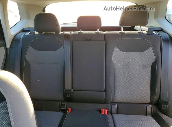 3VVCX7B2XPM366928 2023 VOLKSWAGEN TAOS White Widok tylnych siedzeń