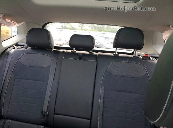 3VVEC7B24SM065102 2025 VOLKSWAGEN TAOS Белый Вид задних сидений