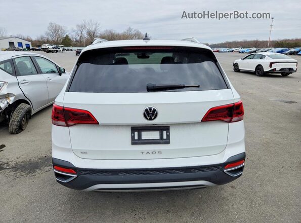 3VVEX7B26RM012853 2024 VOLKSWAGEN TAOS White უკანა ხედი