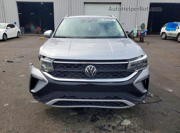 3VVEX7B27RM101282 2024 VOLKSWAGEN TAOS Silver Widok z przodu