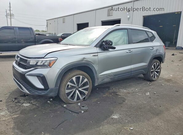 3VVEX7B27RM101282 2024 VOLKSWAGEN TAOS Silver Przód lewy