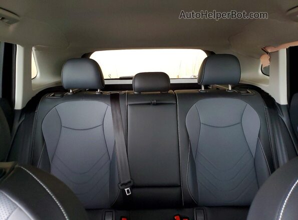 3VVFR7RM7TM079426 2026 VOLKSWAGEN TIGUAN Black Widok tylnych siedzeń