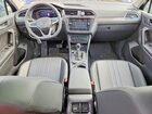 2024 Volkswagen Tiguan Se Blue vin: 3VVMB7AX5RM172360
