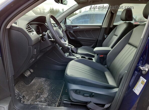 3VVMB7AX5RM172360 2024 VOLKSWAGEN TIGUAN Blue Front interior view