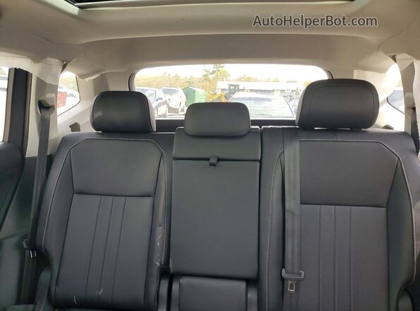 3VVMB7AX8PM130679 2023 VOLKSWAGEN TIGUAN Gray უკანა სავარძლების ხედი