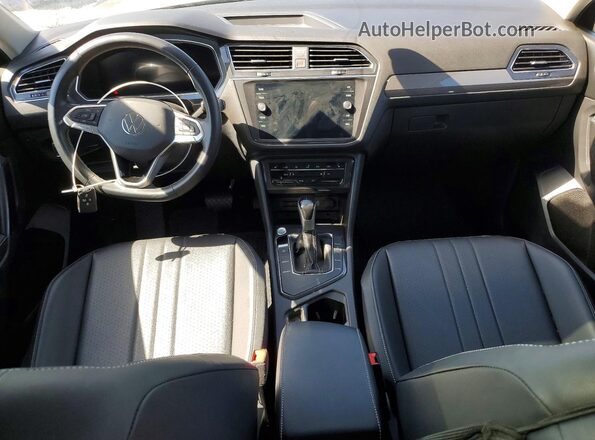 3VVNB7AX6PM079963 2023 VOLKSWAGEN TIGUAN Gray Vista del salpicadero