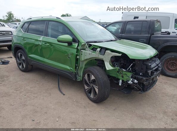 3VVVC7B29SM071428 2025 VOLKSWAGEN TAOS Зеленый Передняя правая четверть