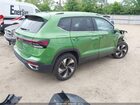 2025 Volkswagen Taos 1.5t Se Зеленый vin: 3VVVC7B29SM071428