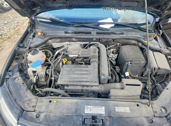 3VW2B7AJXHM336084 2017 VOLKSWAGEN JETTA Черный Вид задней части салона