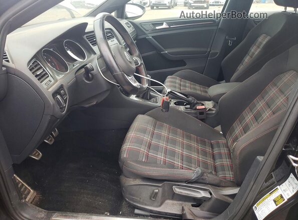 3VW547AU5HM073746 2017 VOLKSWAGEN GTI Черный Вид салона спереди