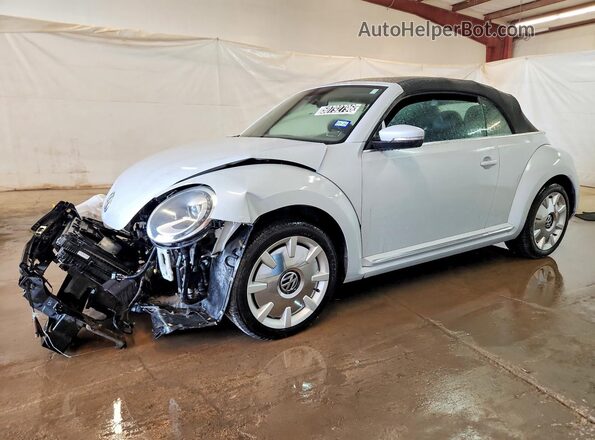 3VW5DAAT4JM506547 2018 VOLKSWAGEN BEETLE Silver Передня ліва чверть