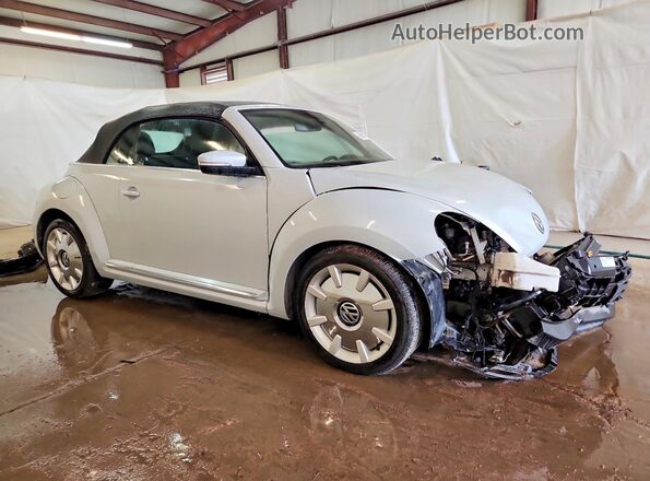 3VW5DAAT4JM506547 2018 VOLKSWAGEN BEETLE Silver Передня права чверть