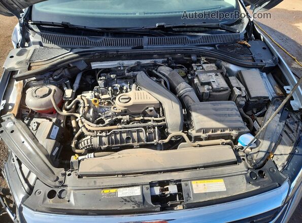 3VW5M7BU9RM082403 2024 VOLKSWAGEN JETTA Silver Widok wnętrza z tyłu