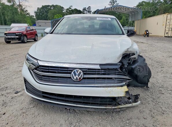 3VW5M7BU9RM095927 2024 VOLKSWAGEN JETTA White Widok z przodu