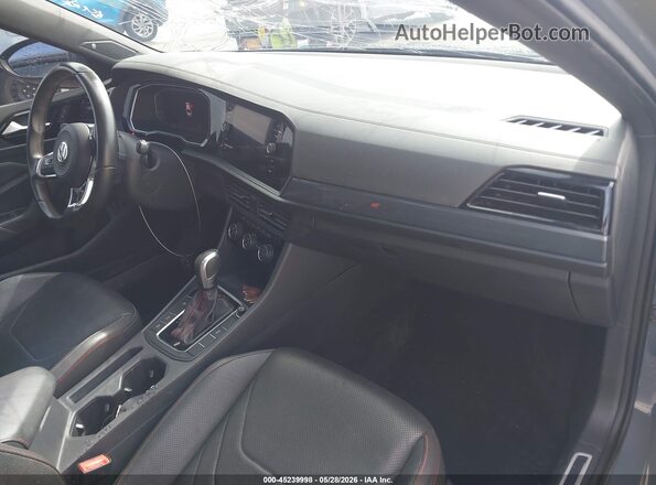 3VW6T7BU2LM073976 2020 VOLKSWAGEN JETTA Серый Вид салона спереди