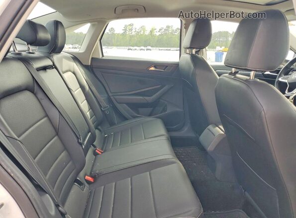 3VW7M7BU6PM054192 2023 VOLKSWAGEN JETTA Белый Вид задних сидений