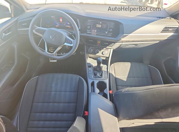 3VWAM7BU3PM006557 2023 VOLKSWAGEN JETTA Белый Вид панели приборов