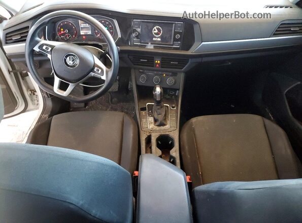3VWC57BU4KM275357 2019 VOLKSWAGEN JETTA Белый Вид панели приборов