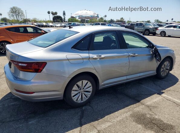 3VWC57BU5KM225518 2019 VOLKSWAGEN JETTA Серебряный Задняя правая четверть