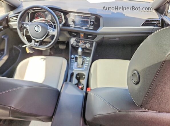 3VWC57BU6MM040641 2021 VOLKSWAGEN JETTA Gray Առջևի վահանակի տեսք