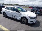 2019 Volkswagen Jetta 1.4t R-line/1.4t S/1.4t Se White vin: 3VWCB7BU1KM162510