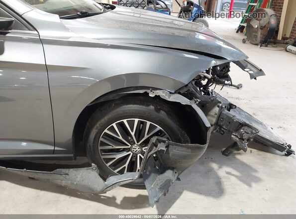 3VWCB7BU7LM006506 2020 VOLKSWAGEN JETTA Gray Widok z przodu