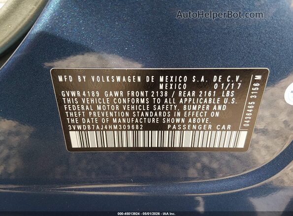 3VWDB7AJ4HM309682 2017 VOLKSWAGEN JETTA Синий Вид подкапотного пространства