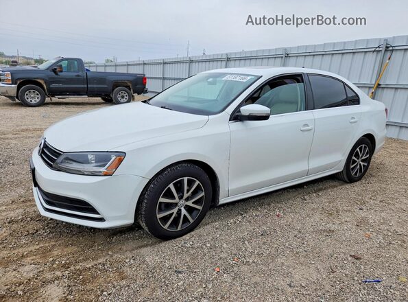 3VWDB7AJ4JM251305 2018 VOLKSWAGEN JETTA Белый Передняя левая четверть
