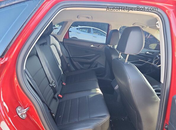 3VWEM7BU0RM077199 2024 VOLKSWAGEN JETTA Red უკანა სავარძლების ხედი