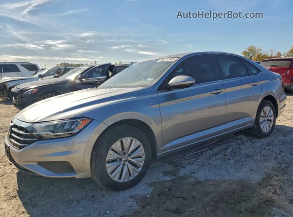 3VWN57BU5KM175552 2019 VOLKSWAGEN JETTA Серебряный Передняя левая четверть