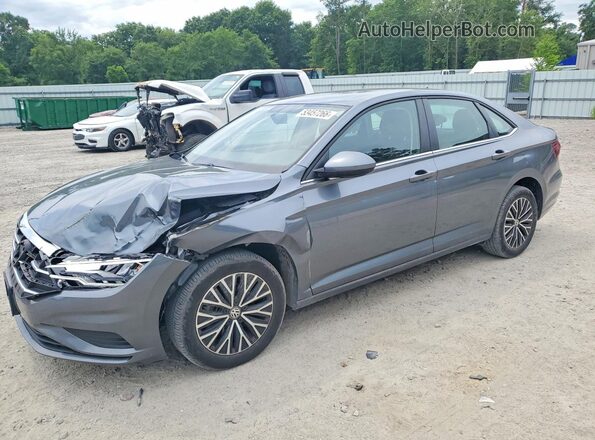 3VWN57BU8MM035269 2021 VOLKSWAGEN JETTA Серый Передняя левая четверть