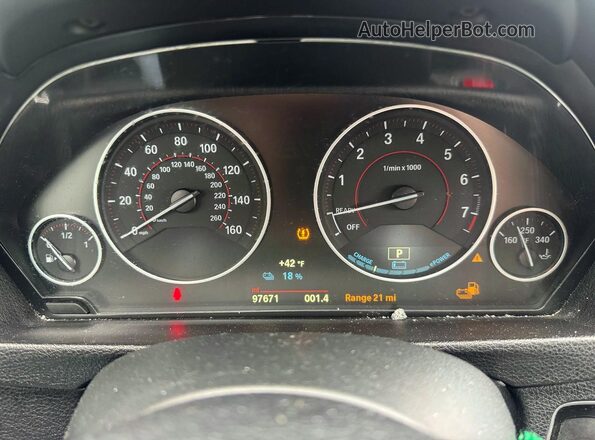 WBA8E1C55JA755929 2018 BMW OTHER Черный Вид панели приборов