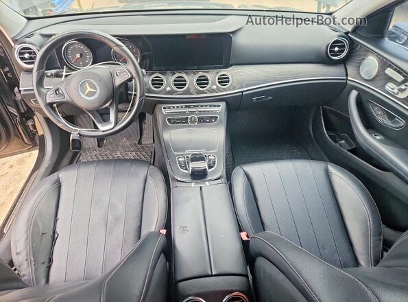 WDDZF4JB0JA374140 2018 MERCEDES-BENZ E Black Widok zestawu wskaźników