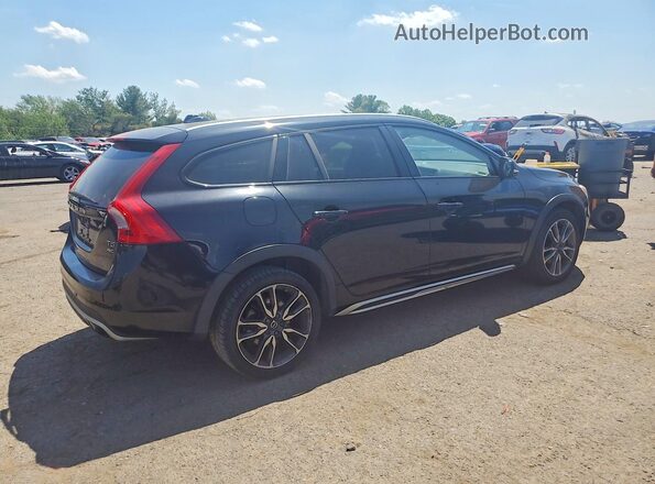 YV440MWK4J2052882 2018 VOLVO V60 Черный Передняя правая четверть
